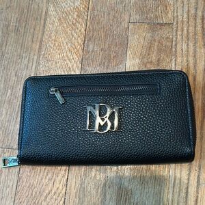 Badgley Mischka Black Long Wallet. Vegan‎ Leather.